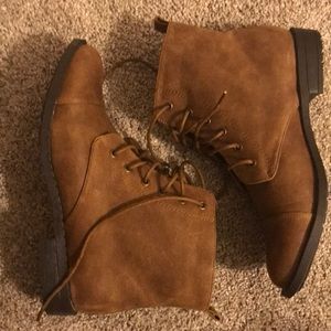 Light brown boots